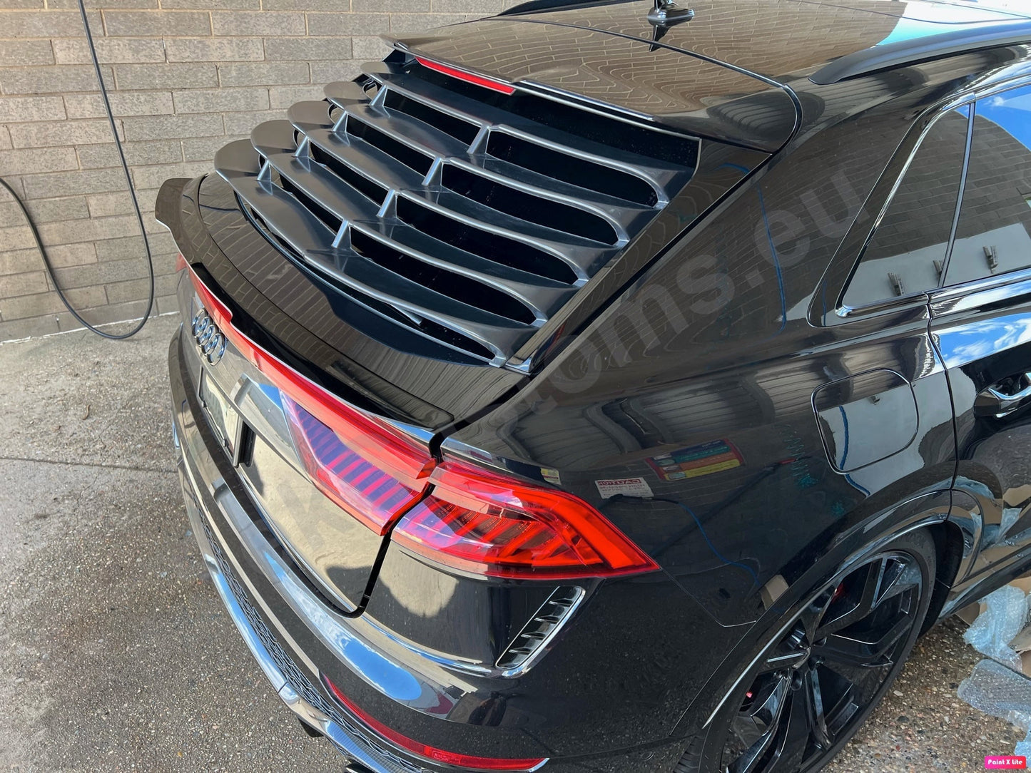 Audi Q8 Rear Window Louver