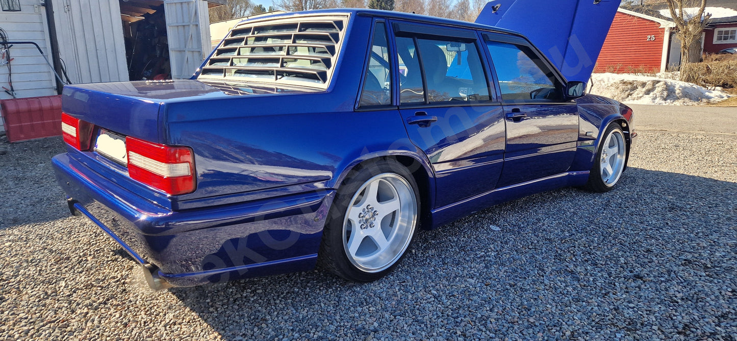Volvo 700 Series Rear Window Louver
