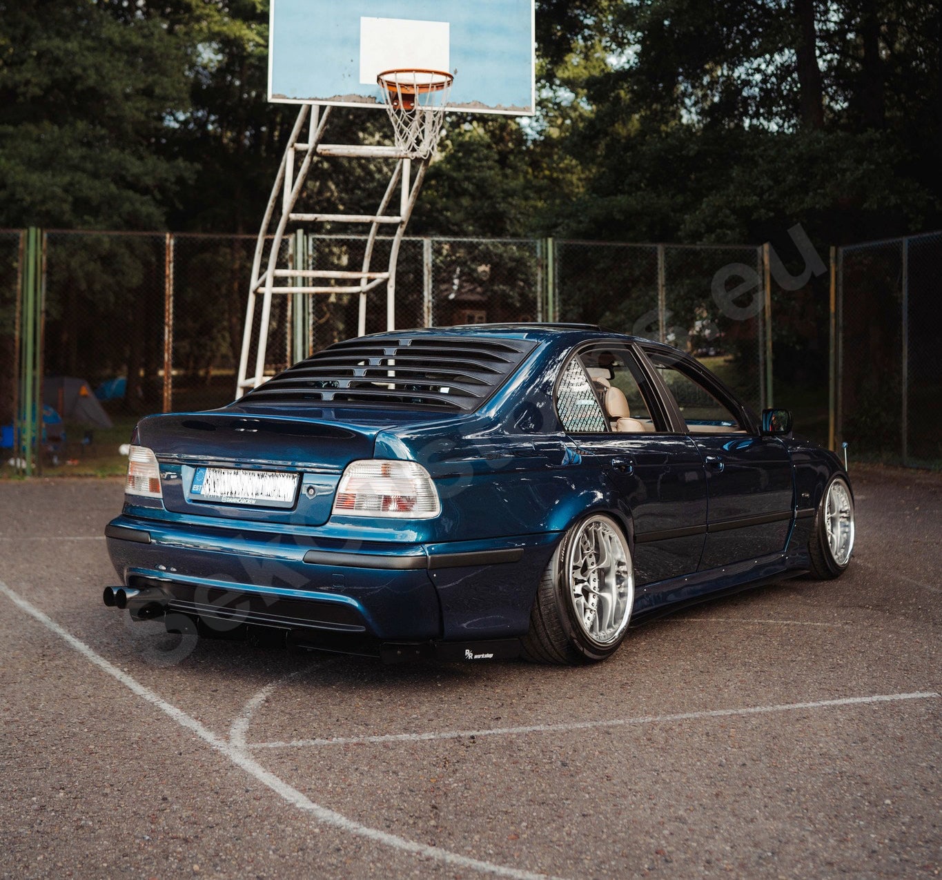 BMW 5 Series E39 Rear Window Louver