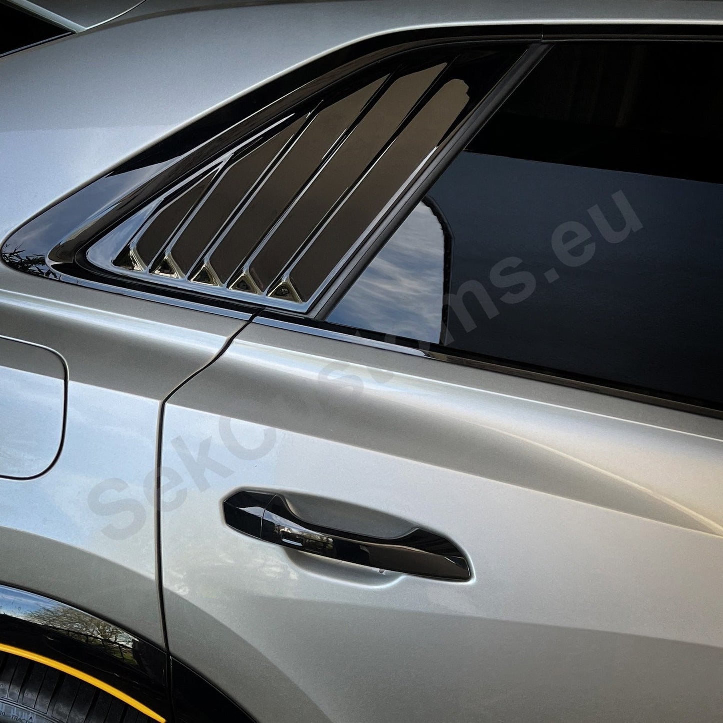 Audi Q8 Side Quarter Window Louvers