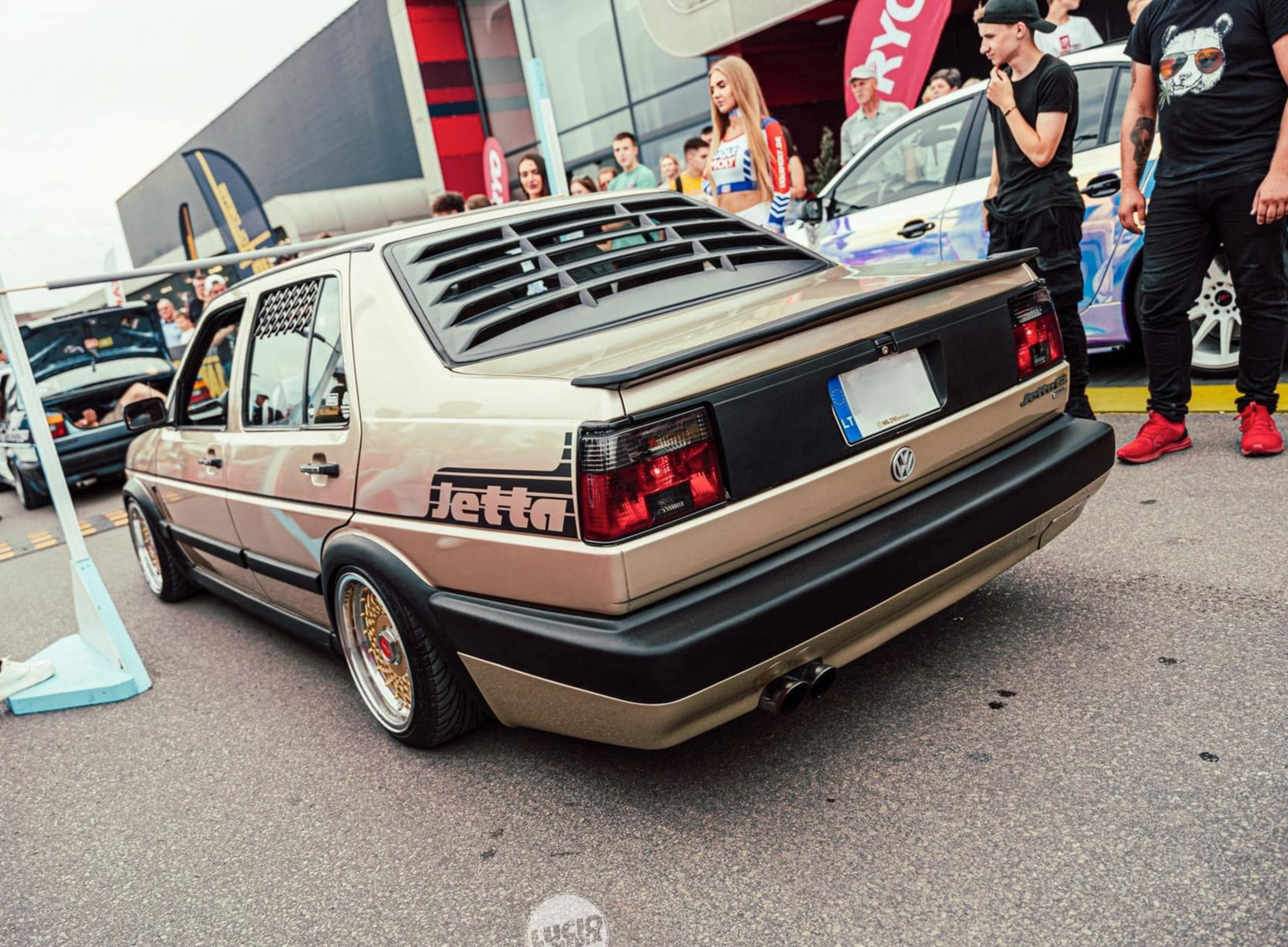 VW Jetta MK2 Rear Window Louver