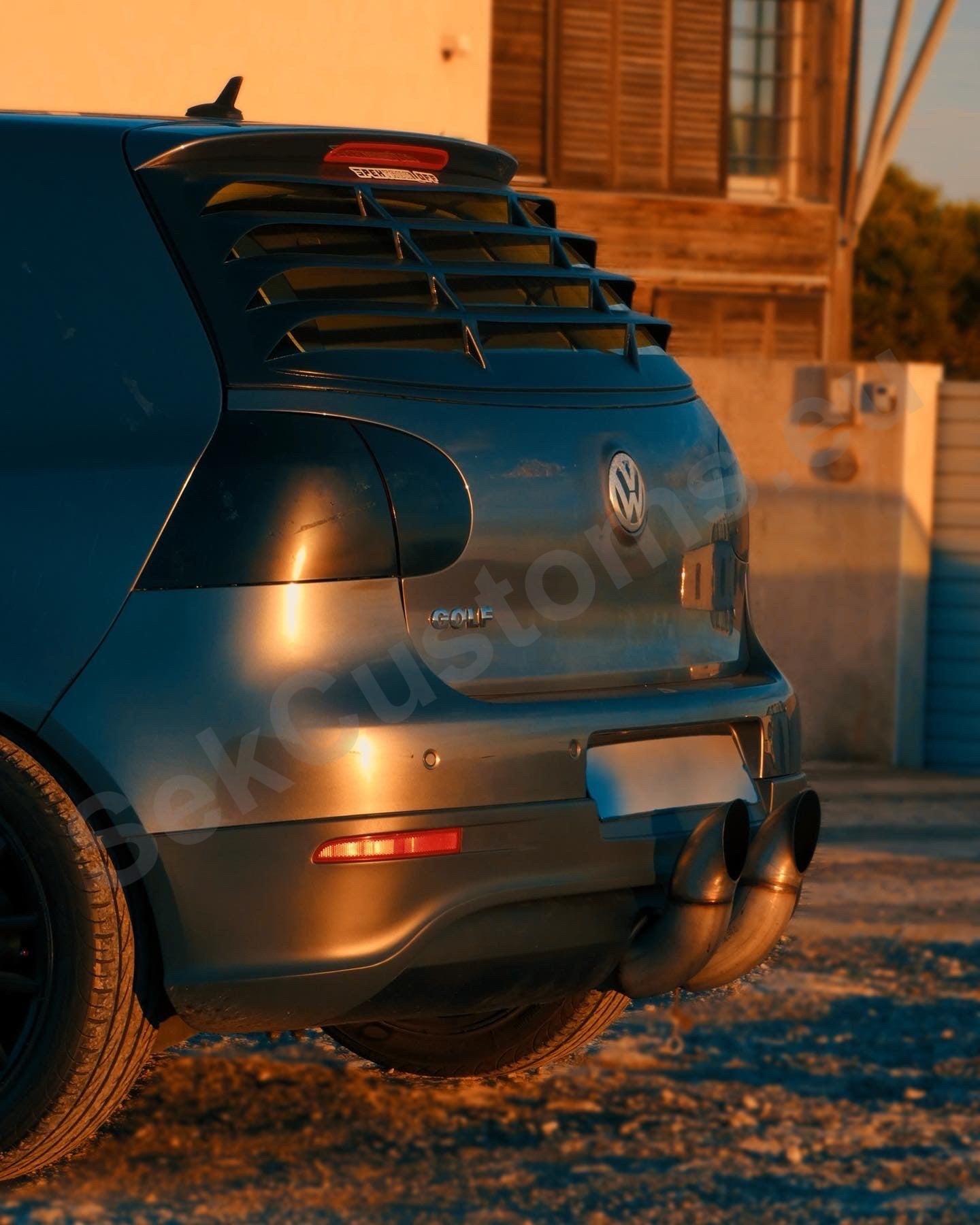 VW Golf MK7 Rear Window Louver