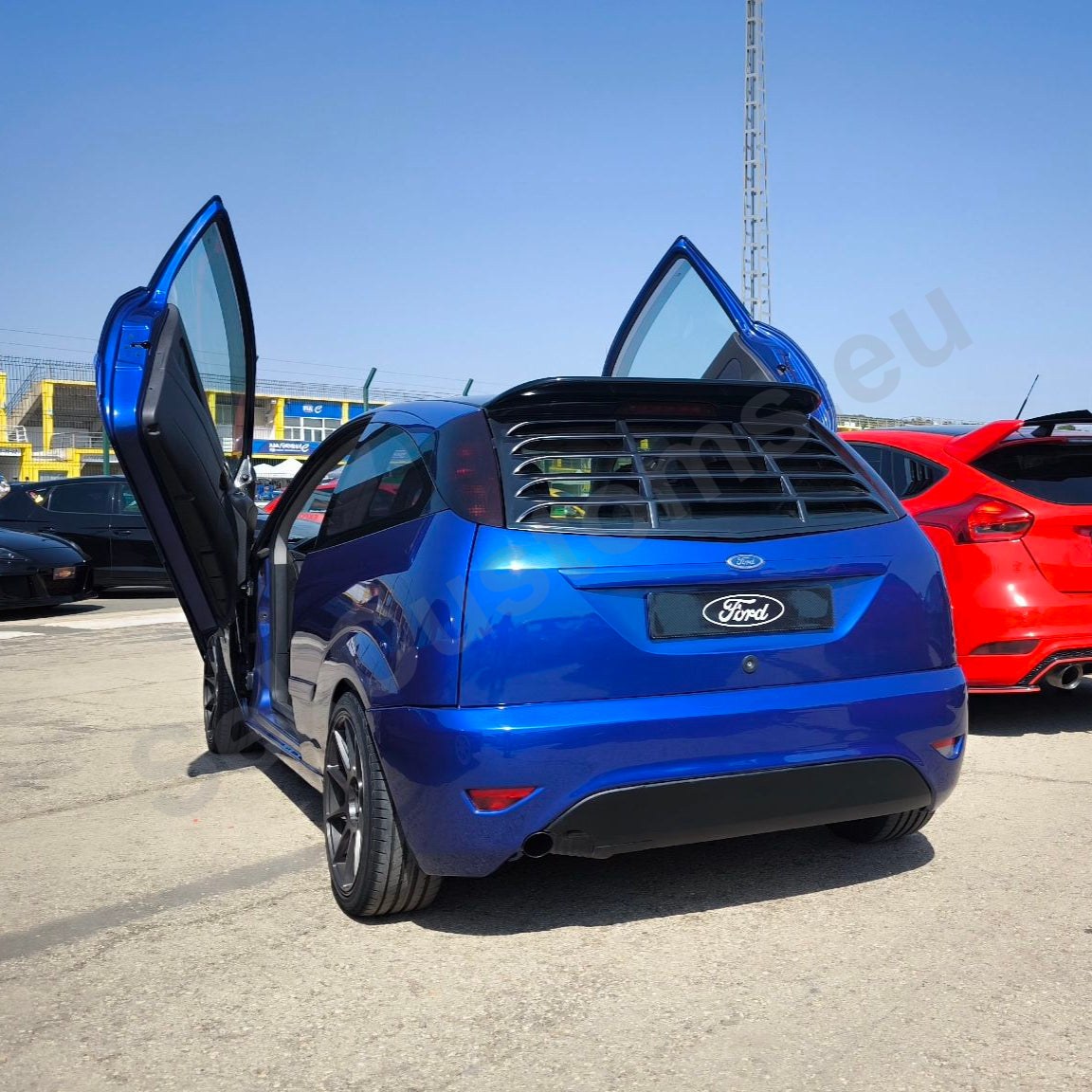 Ford Focus Rear Window Louver