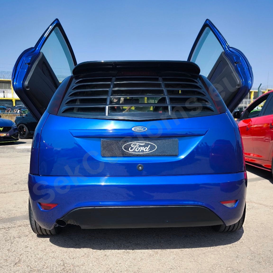 Ford Focus Rear Window Louver