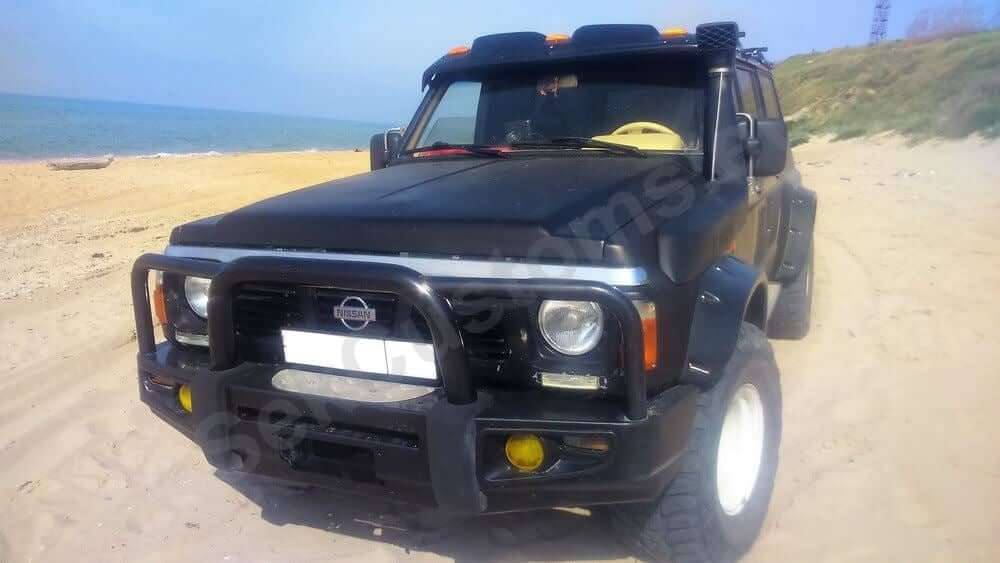 Nissan Patrol Y60 Fender Flares 4-doors