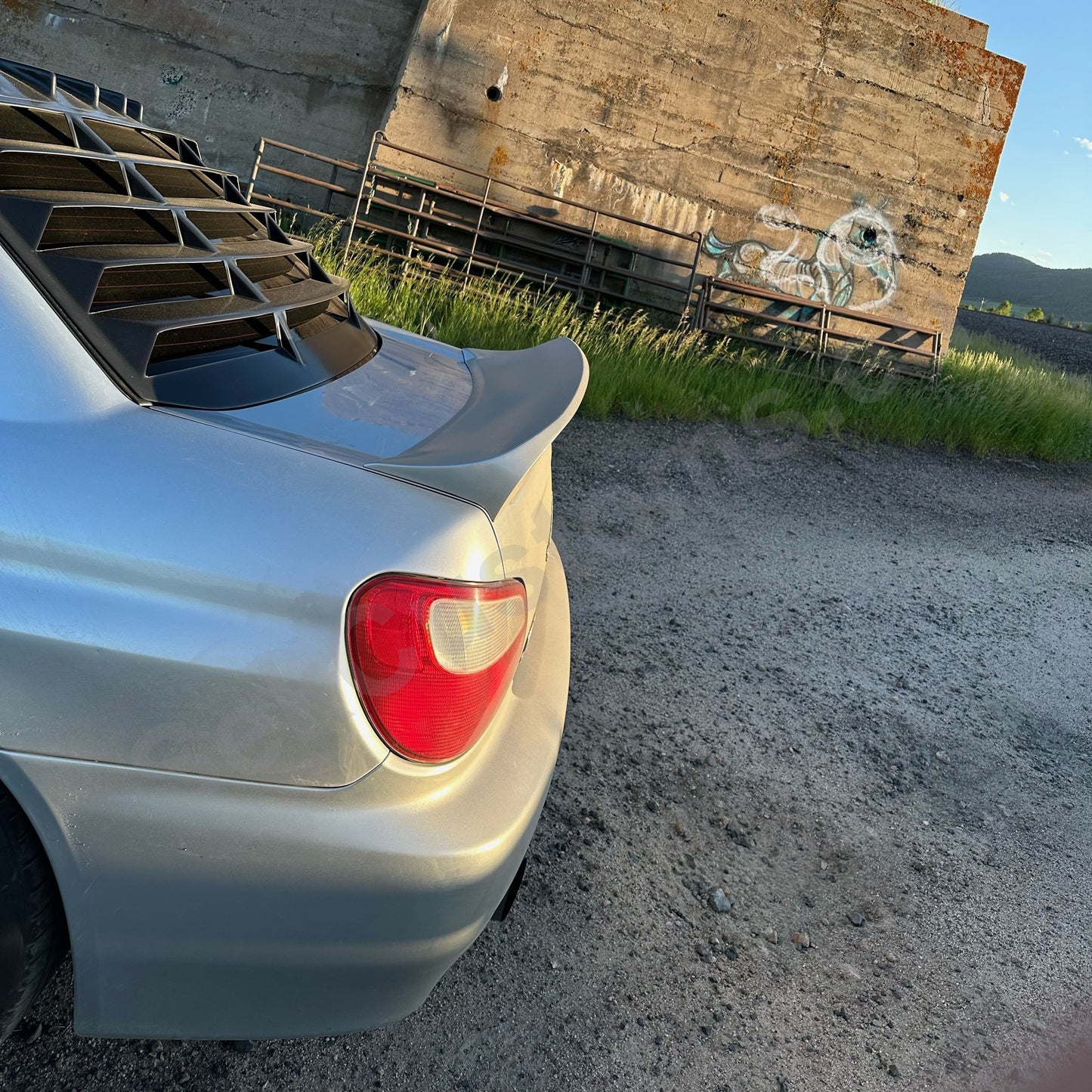 Subaru Impreza II Rear Window Louver