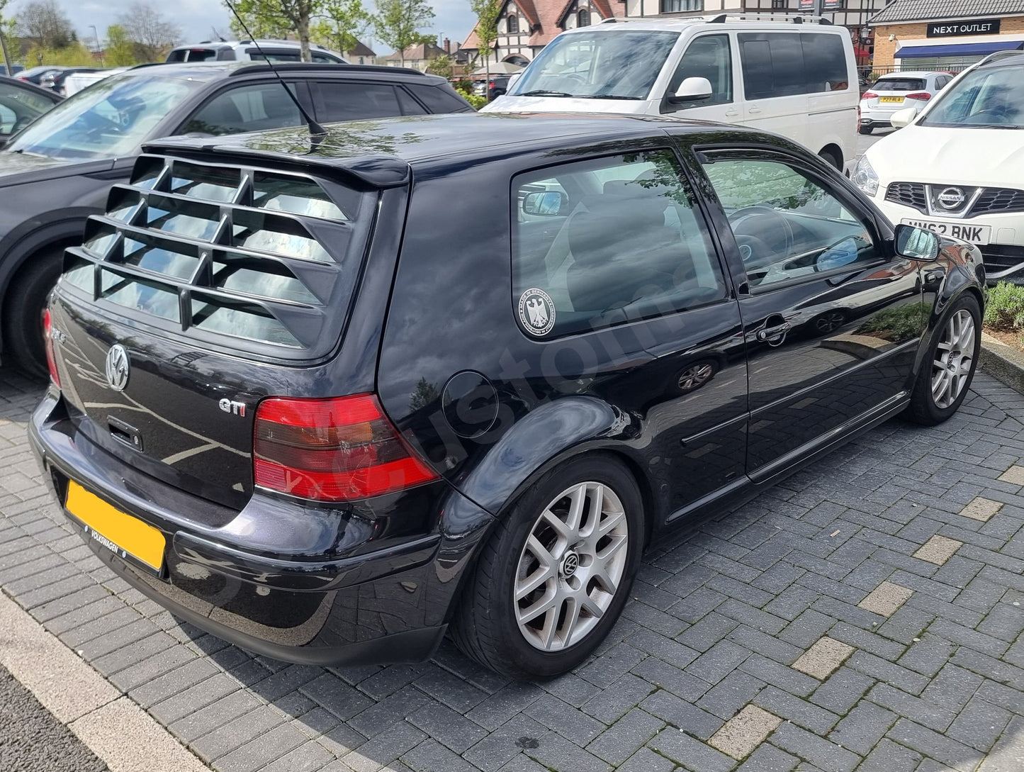 VW Golf MK4 Rear Window Louver