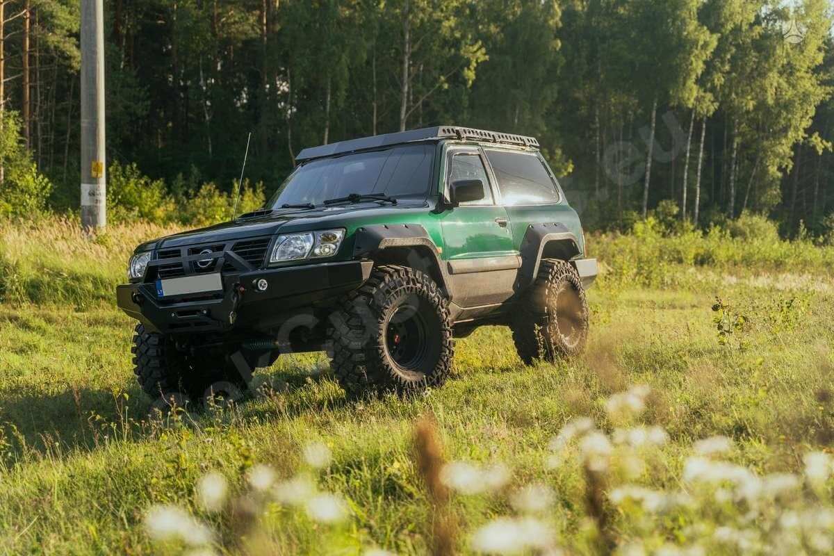 Nissan Patrol Y61 Fender Flares