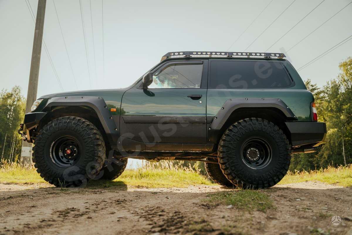 Nissan Patrol Y61 Fender Flares