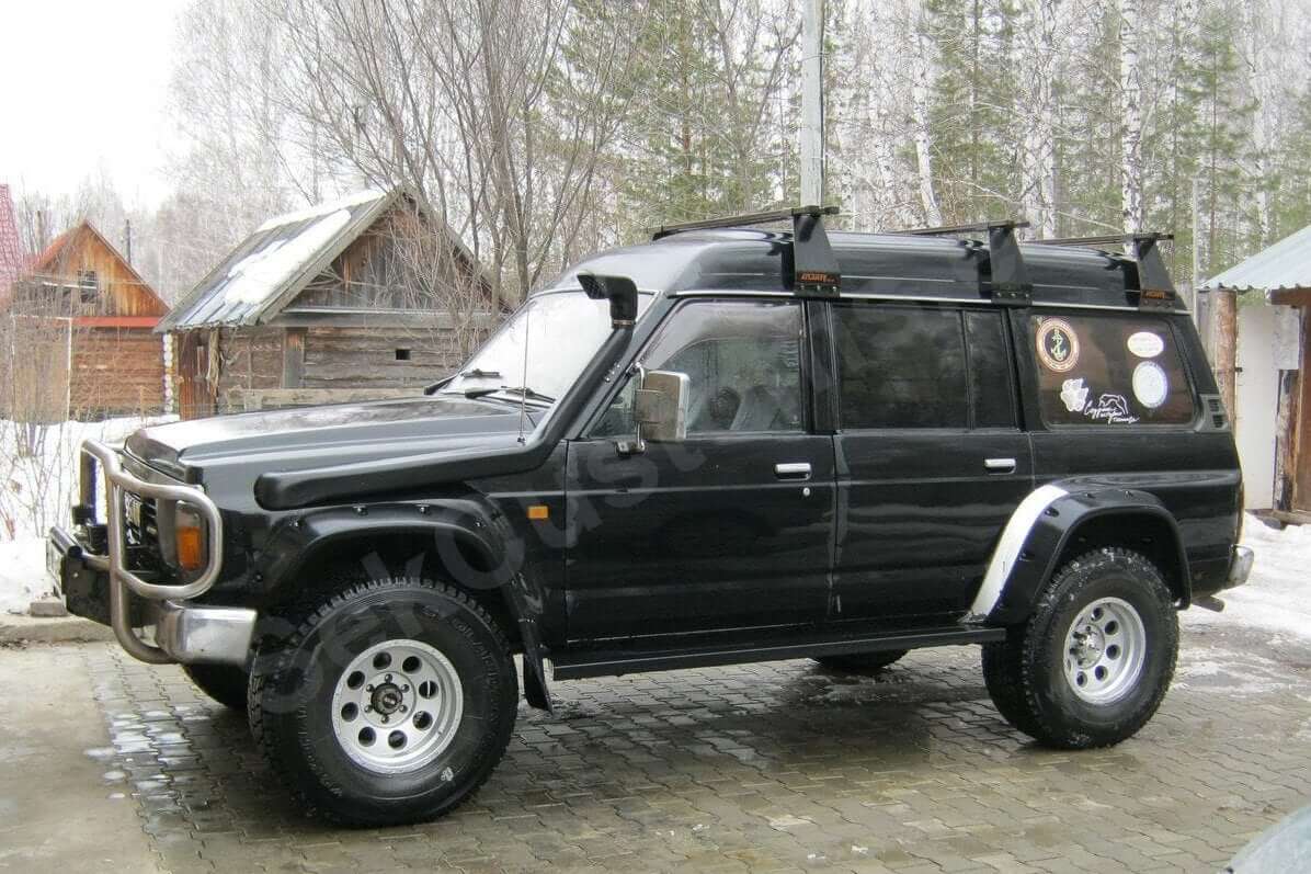 Nissan Patrol Y60 Fender Flares 4-doors