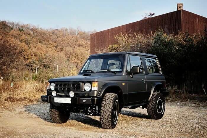 Mitsubishi Pajero Fender Flares