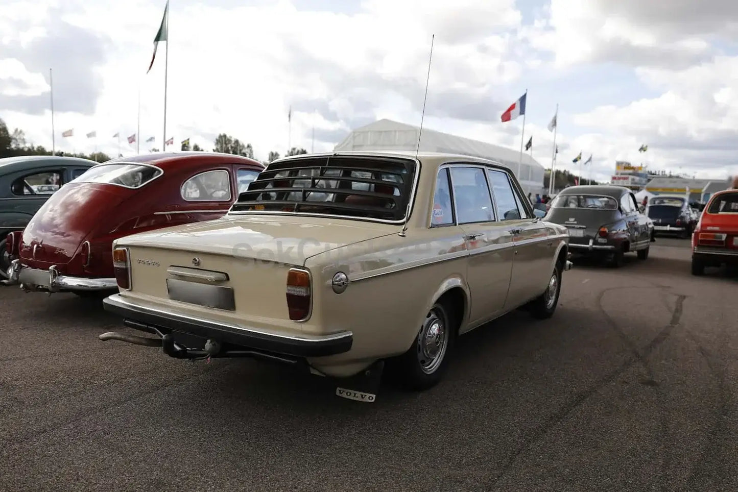 Volvo 144 Rear Window Louver