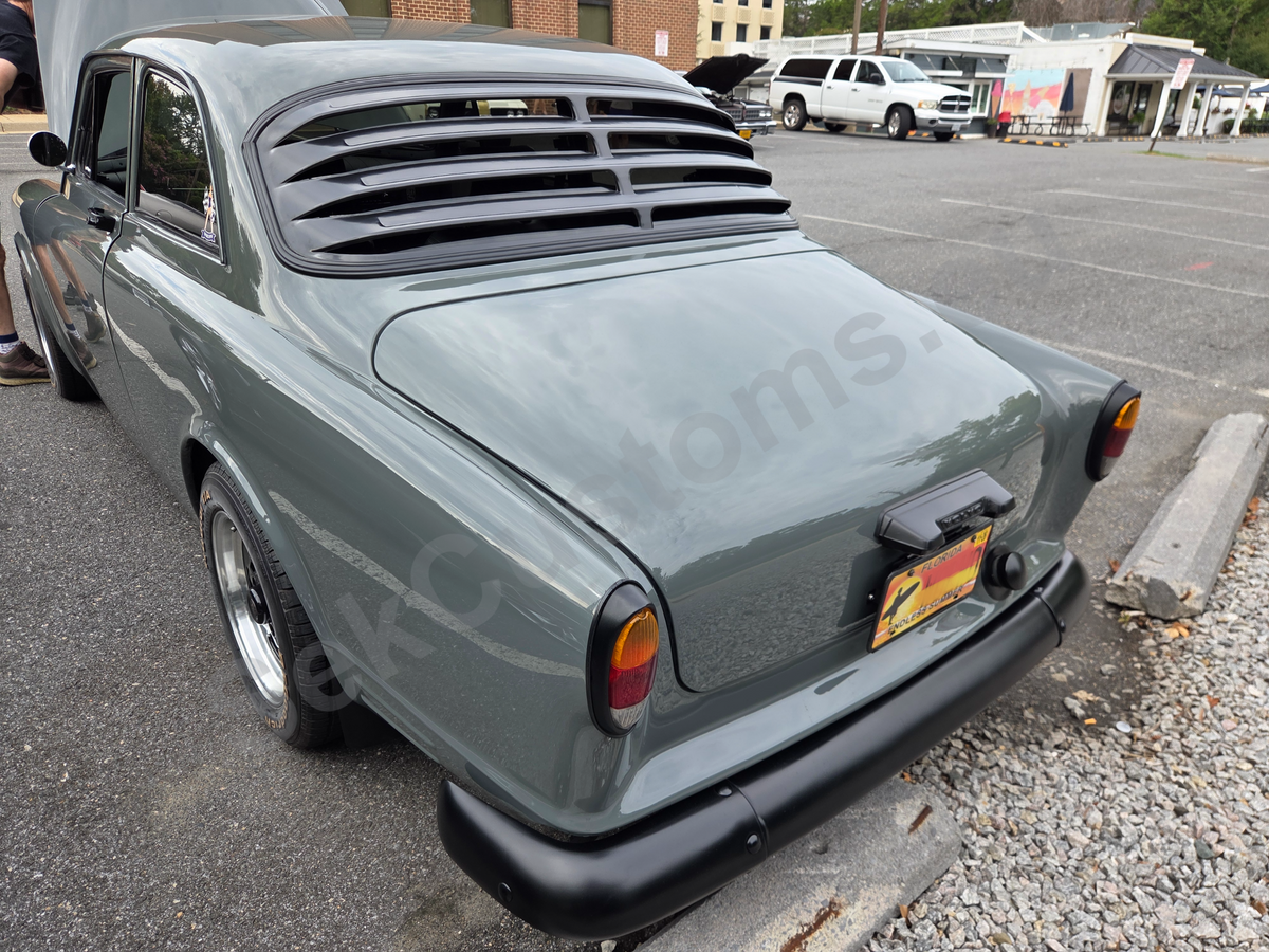 Volvo Amazon Rear Window Louver