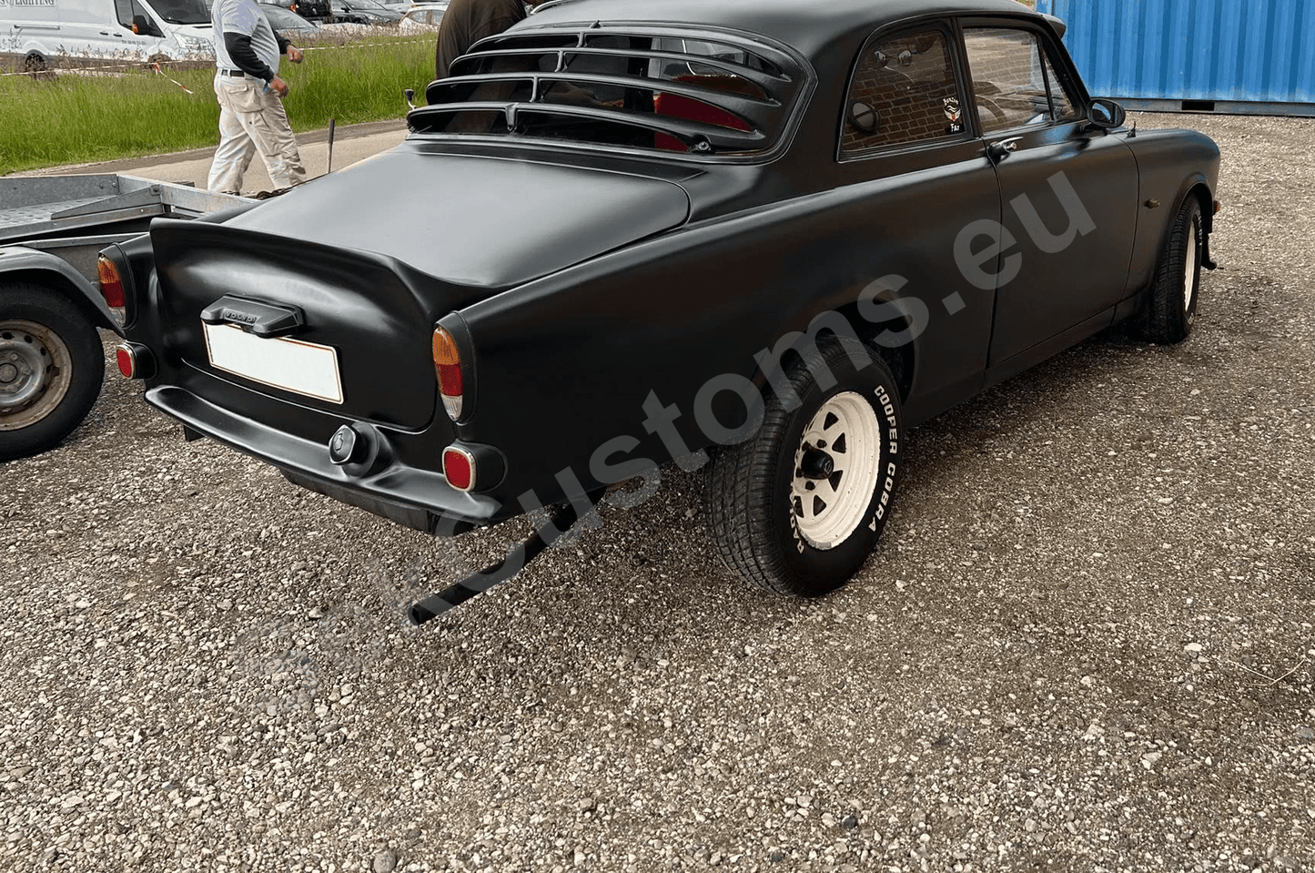 Volvo amazon rear window louver