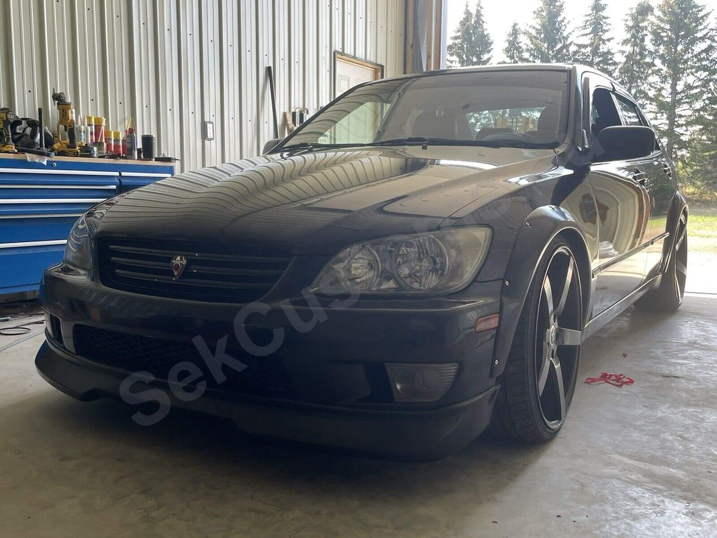 Lexus IS Wald Style Wide Body Kit